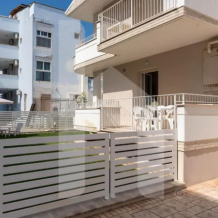 Homiday - Residenza Diamante Apartamento *