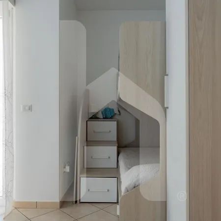 Apartamento Homiday - Residenza Diamante
